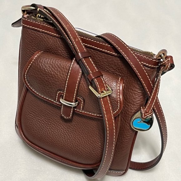 Dooney & Bourke Handbags - DOONEY & BOURKE Brown Pebble Leather Crossbody Bag